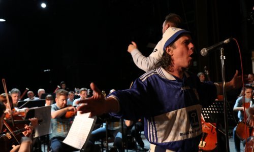 Nabrijavanje pred tekmu: Evo kako legendarni Prlja i riječki simfonijski orkestar slave prvaka