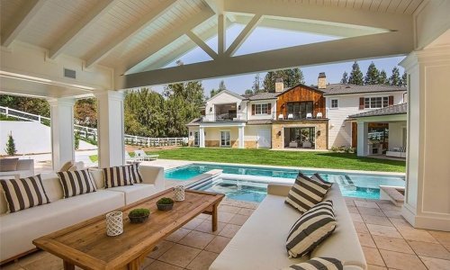 Kakav luksuz! Slavni glazbenik počastio se raskošnom vilom