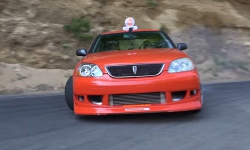 Biste li naručili vožnju u drift taksiju?