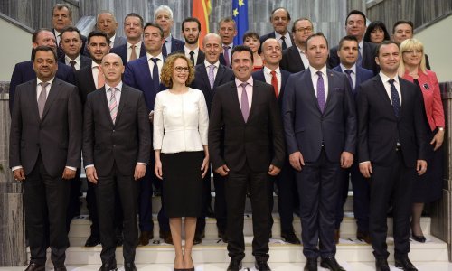 Gruevski je odletio, a ovo je pet ključnih izazova za njegove nasljednike