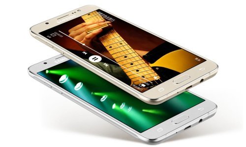 Samsung predstavio novu Galaxy J liniju smartfona