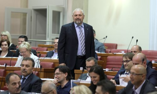 Hrelja došao u Vladu: Razgovarat ću o suradnji