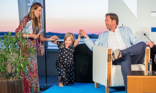 Zvijezda 'Navy CIS'-a u društvu lijepe supruge Bojane Janković uživa u Dubrovniku