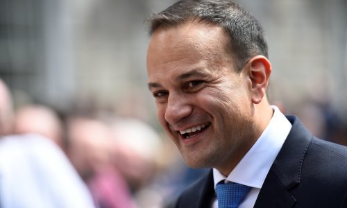 Leo Varadkar službeno imenovan irskim premijerom