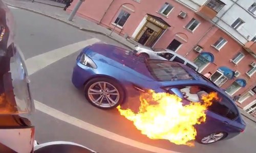 Zašto se ovaj BMW M5 zapalio iz čista mira?