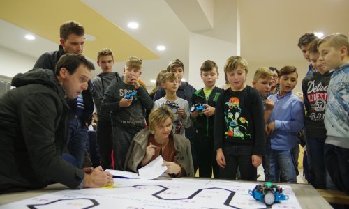 Robotička liga Croatian Makers proširena na 500 škola i domova