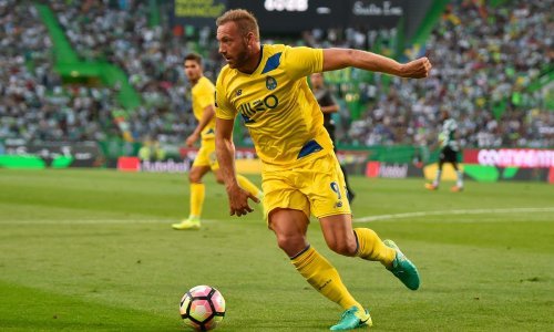 Ušli su u premierligu i prvom kupovinom oborili klupski rekord