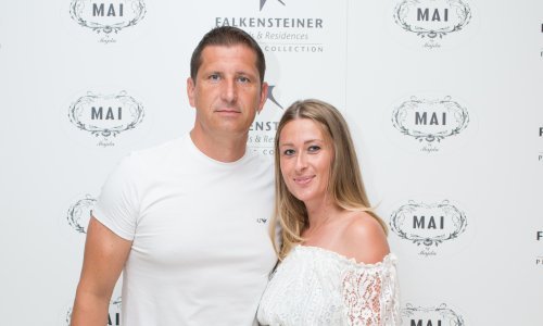 Supruga Silvija Marića zablistala u hit natikačama