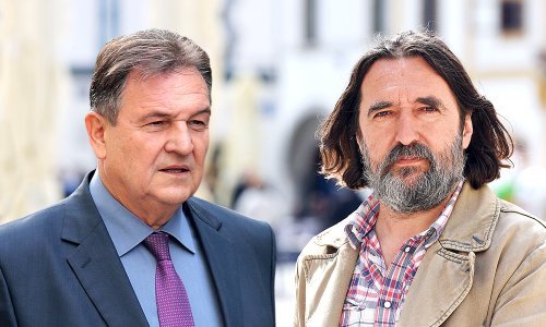 Pomirenje nakon teških uvreda: Kako je povratak na vlast smekšao Čačića i Čehoka