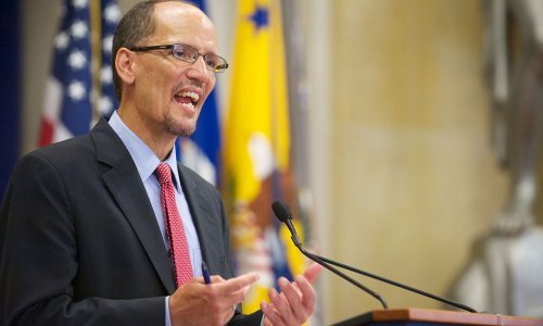 Novi šef demokrata poručio Trumpu kako će biti njegova najgora noćna mora