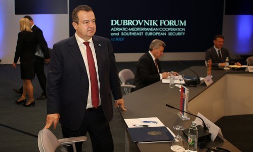 Dačić zaprijetio: Srbija bi mogla promijeniti stajalište prema imenu Makedonija