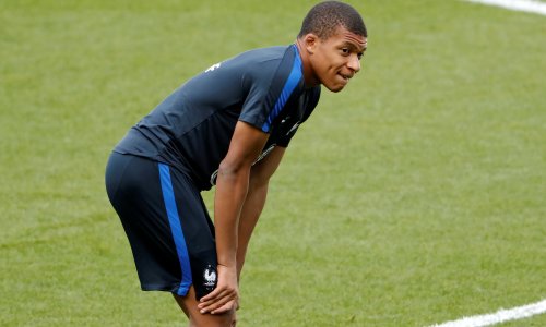 Veliki sukob nogometnih velikana; traži se zaštita Fife, jer je sve izmaklo kontroli