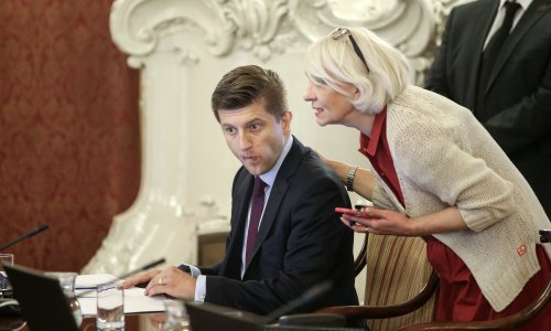 'Razdoblje povijesno najnižih referentnih kamatnih stopa približava se kraju'