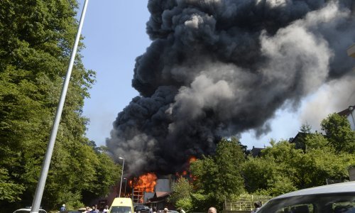 Evo zbog čega je izbio golemi požar u Zagrebu