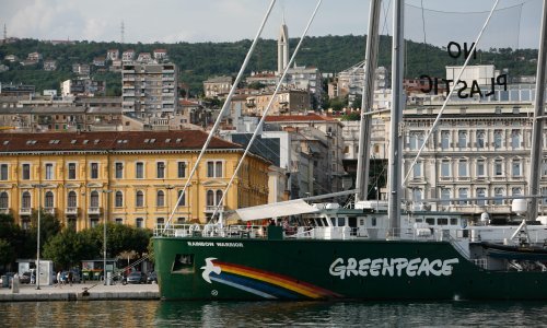 Greenpeaceov brod u Rijeci - protiv plastike na Jadranu!