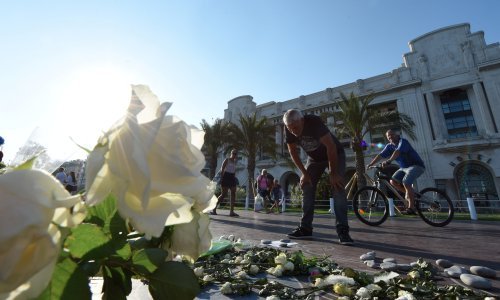 Nica obilježava godišnjicu krvavog napada