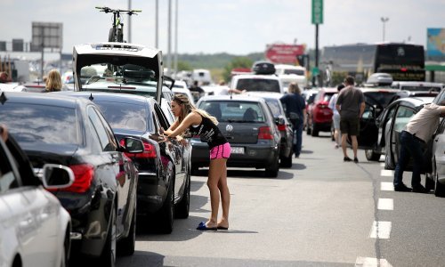 Kilometarske kolone do mora, naoružajte se strpljenjem