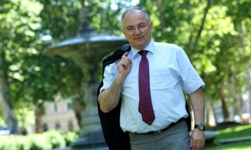 'U zemlju u kojoj se vlada ne može dogovoriti između sebe nitko neće investirati'