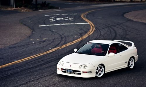 Upoznajte 10 automobila s najturažnijim motorima na svijetu