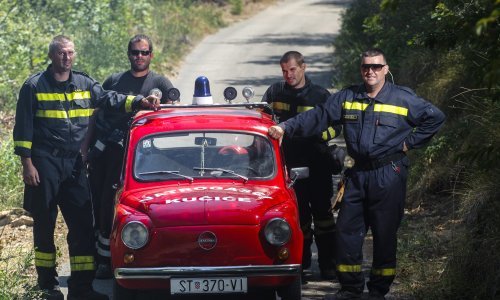 Pogledajte vatrogasna vozila koja su za muzej, a još su u upotrebi