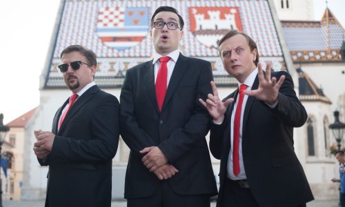 Vratio se News Bar: Humor koji nije glasan nego bolan