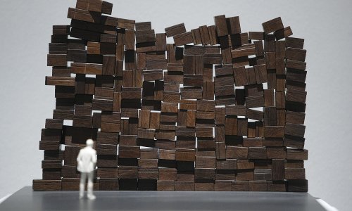 Prva nagrada za spomenik Židovima stradalim u Holokaustu Stošiću i Rogini