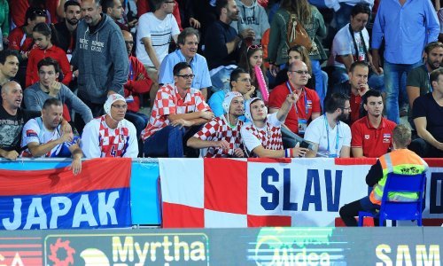 Hrvatski i srpski navijači na istoj tribini u Budimpešti: Ovako je to izgledalo!