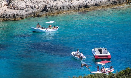 U Jadranu na svakih četiri 'kvadrata' po komad plastike