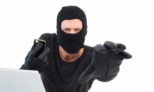 Istražili smo: Treba li nas brinuti nedavni upad hakera u UniCredit?