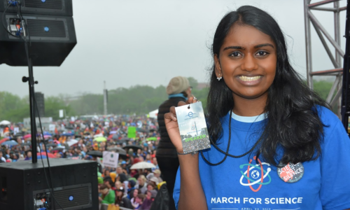 Darovita srednjoškolka izmislila je spravicu koja će tisućama ljudi spasiti vid