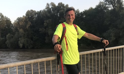 Borut Pahor propješačit će Sloveniju u tjedan dana