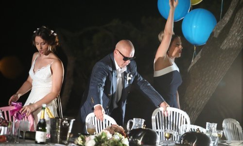 Tragikomedija posvećena 'stupovima malograđanskog društva'