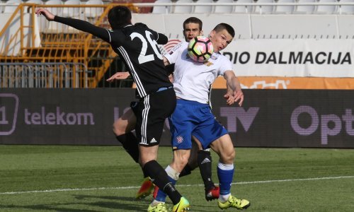 Torcida napustila stadion, Hajduk ipak slomio Slaven krasnim golom