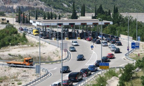 Bizaran cjenik HAC-a izazvao kilometarsku kolonu ispred Svetog Ilije