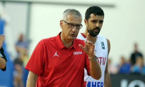 Izbornik Petrović upozorio: Ovdje je svaka utakmica na nož!