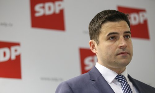 Bernardić: Ova Vlada neće provesti kurikularnu reformu