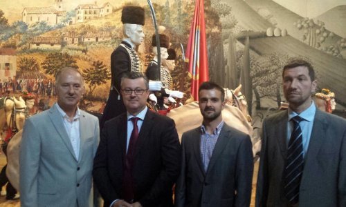 Orešković oduševljen u muzeju Alke: Pa ovo je sinjski Angry Birds