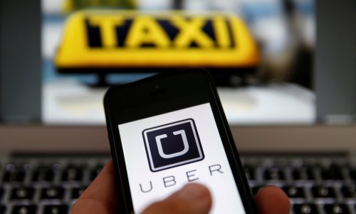 Pobjeda taksista, Uber zabranjen u cijeloj Italiji!