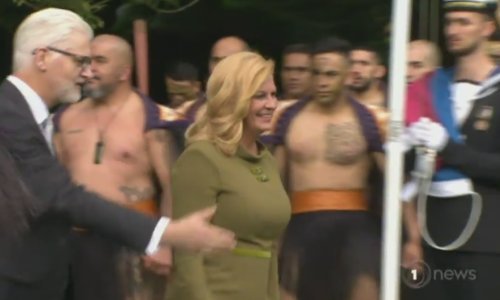 Hrvatsku predsjednicu Maori pozdravili trljanjem nosevima i hakom