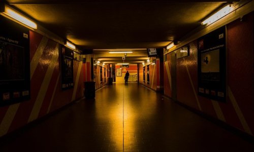 Požar blokirao tisuće putnika na kolodvorima u Francuskoj