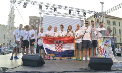 Modrić, Srna, Džeko i Matić podržali male sportaše na Sportskim igrama mladih