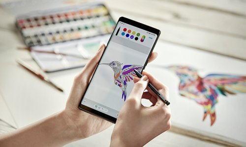 Što će to novi Samsungov smartfon imati, a Appleov nema?