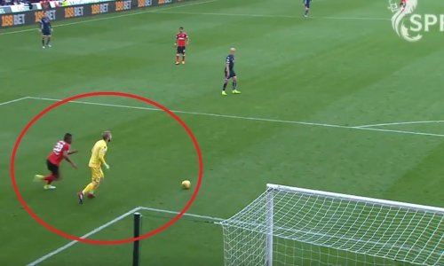 Bizarni poklon Kranjčarovom suigraču nasmijao Škotsku do suza!