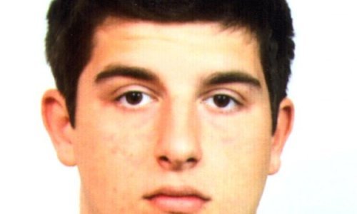 Policija objavila fotografiju osumnjičenoga za ubojstvo mladića u Stobreču, građane moli za pomoć