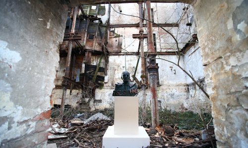 Zagreb je NAŠ! u Paromlinu otkrio Bandićevu bistu