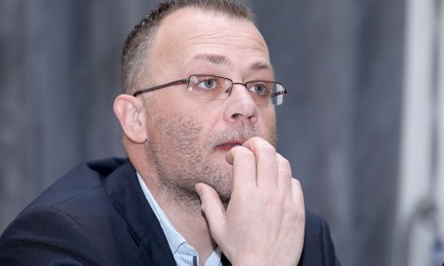 Hasanbegović o uklanjanju ploče: Ovo je jedno bizarno i neprincipijelno rješenje