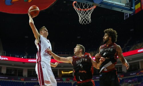 Ludo zakucavanje na Eurobasketu koje je raspametilo i komentatore