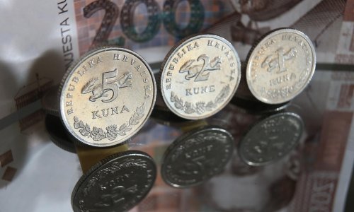 S&P podigao rejting Hrvatske na 'BB+', izgledi stabilni
