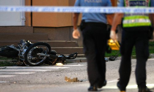 U Pakoštanima poginuo motociklist, suvozač teško ozlijeđen