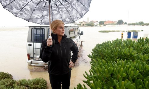 Predsjednicu poplavljeni Zadar podsjeća na rodni kraj